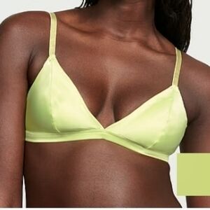 Victoria's Secret | Tease Wireless Triangle Satin Bralette Size S Lime Citron